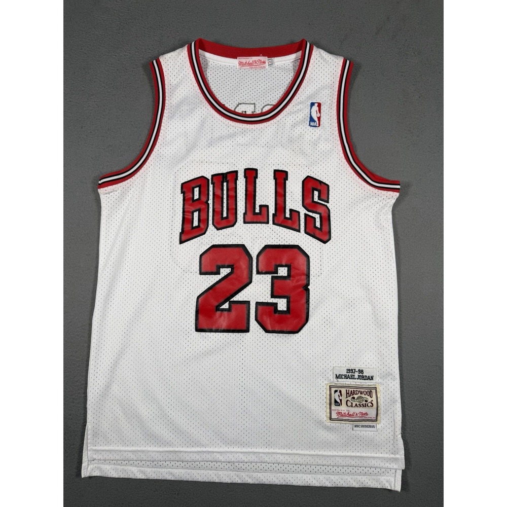 Mitchell & Ness Chicago Bulls Michael Jordan 1997-98 Jersey Small White